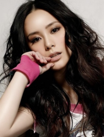 Девушка массажистка Дина, салон Частный мастер Дина