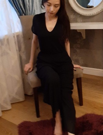 Девушка массажистка Алсу, салон Алсу